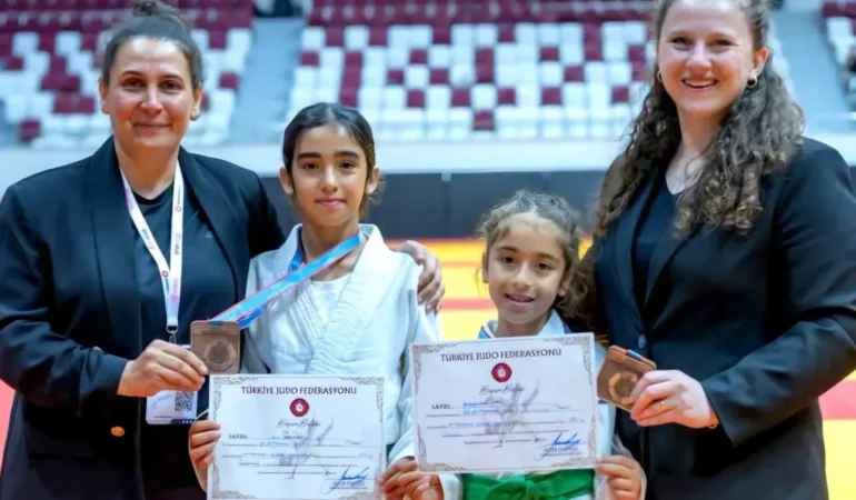 Mersinli iki Judocu Balkan biletini kaptı