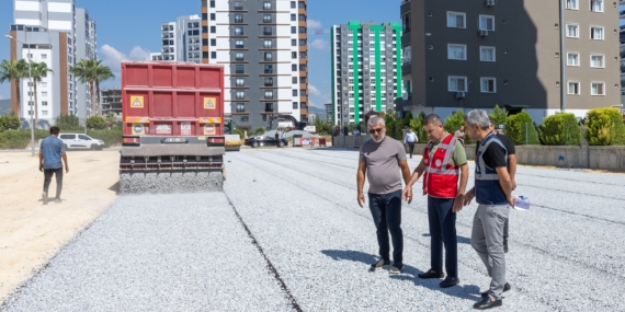 MEZİTLİ’DE VATANDAŞIN TALEBİ HİZMETE DÖNÜŞÜYOR: AKDENİZ MAHALLESİ’NE İKİNCİ PAZAR YERİ