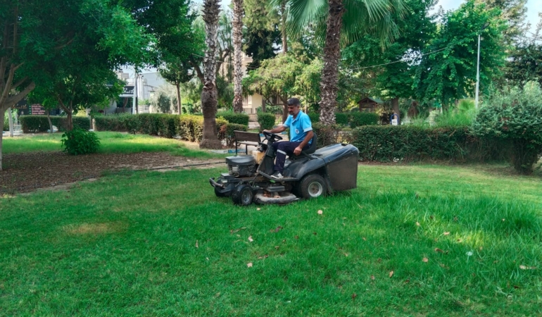 AKDENİZ’İN PARK VE YEŞİL ALANLARI KORUMA ALTINDA