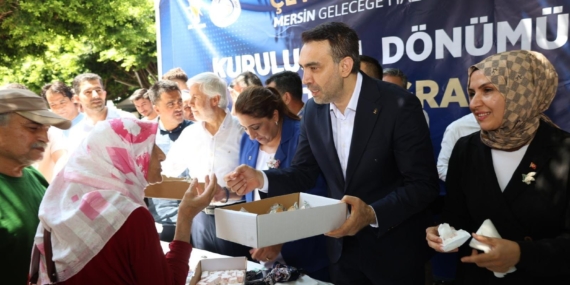 AK Parti Mersin Teşkilatı 25. kuruluş yıl dönümünde mevlid programında buluştu