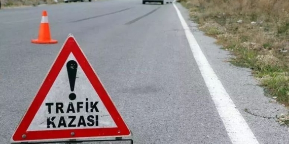 Mersin’de ekmek teslimatı yapan işçiye otomobil çarptı